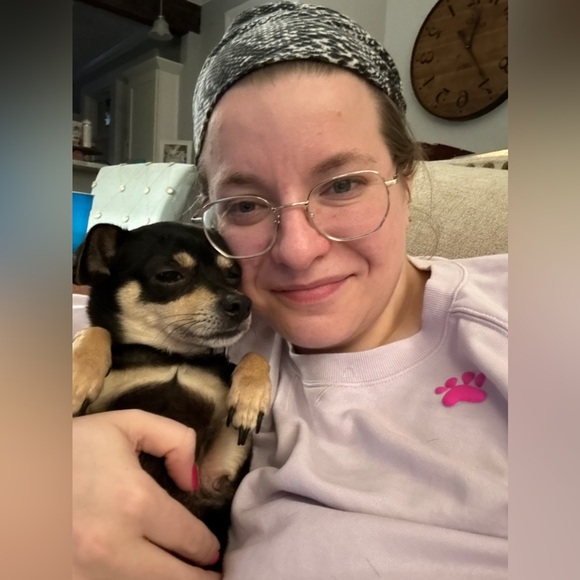 Meet your Posher, Emilee - Picture 7 of 10